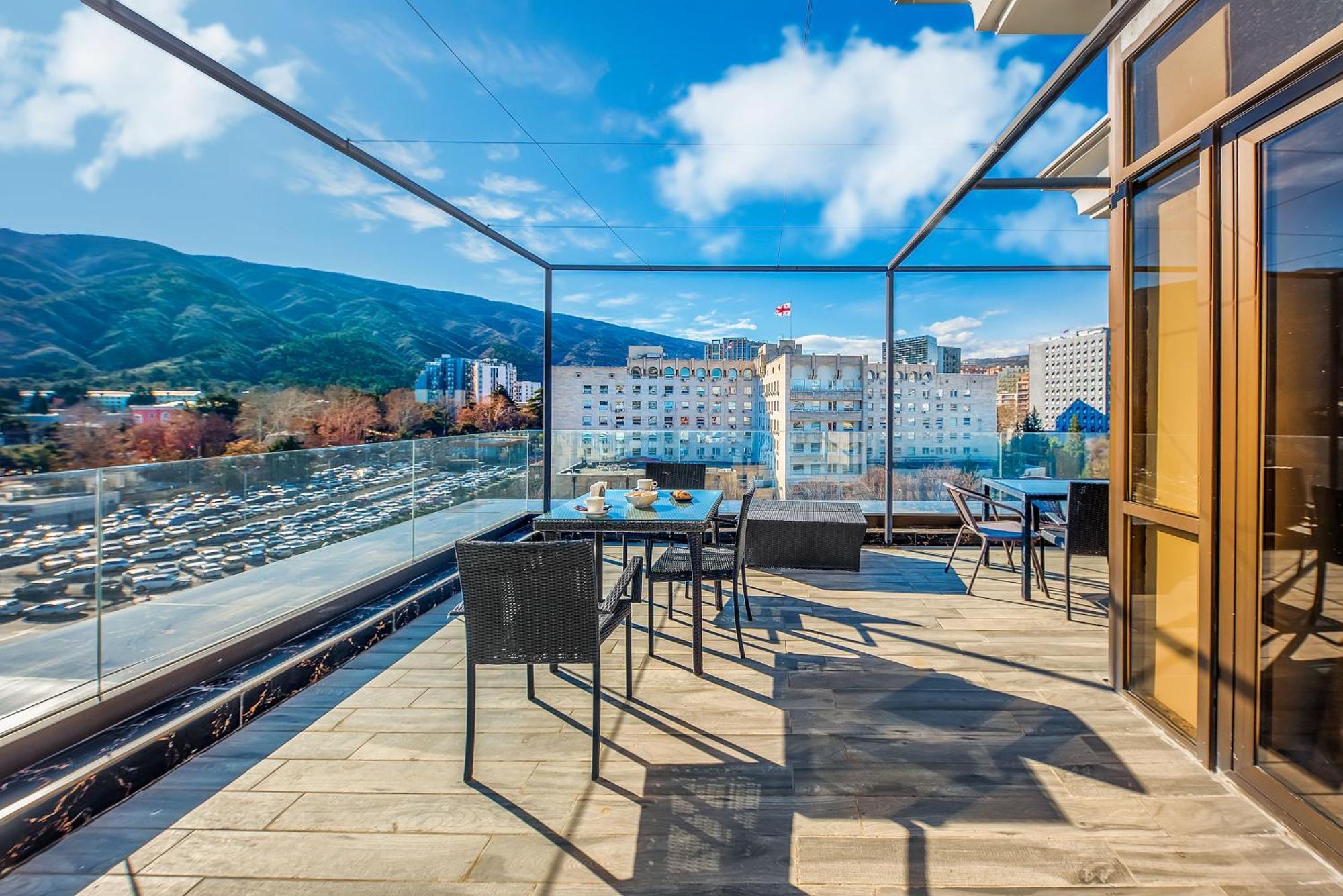 Cron Palace Kosher Tbilisi Hotel Exterior photo